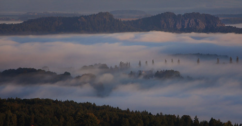 mountain mountains nature misty fog landscape nationalpark nebel natur landschaft elbe morningmist morgennebel nebelmeer