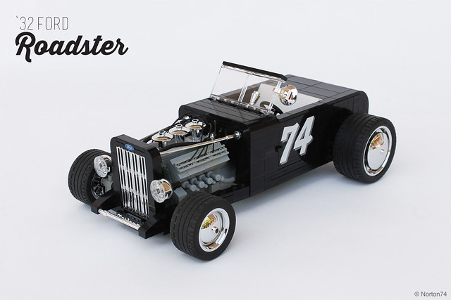 ’32 Ford Roadster: classic choice.