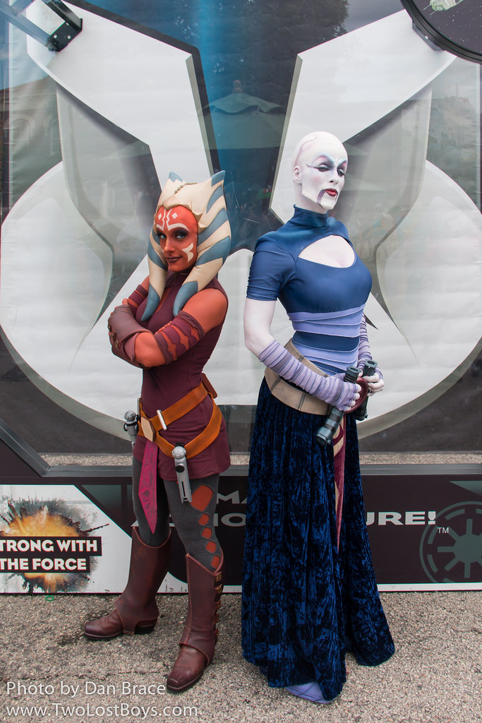Ahsoka Tano and Asajj Ventress | Walt Disney World Resort in… | Flickr