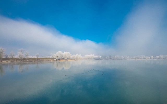 lake Zajarki (085) - misty morning