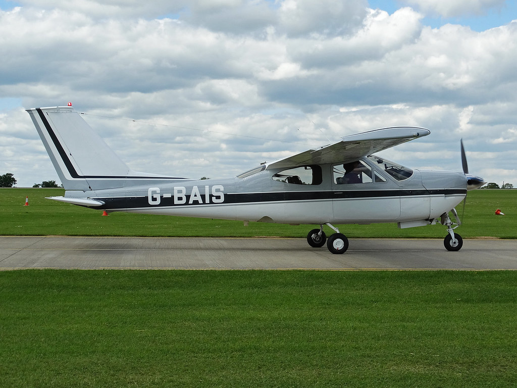 G-BAIS Cessna 177RG Cardinal