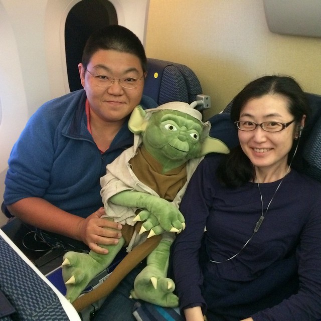 Flew with Master Yoda on ANA Boeing 787-9 R2D2 Jet