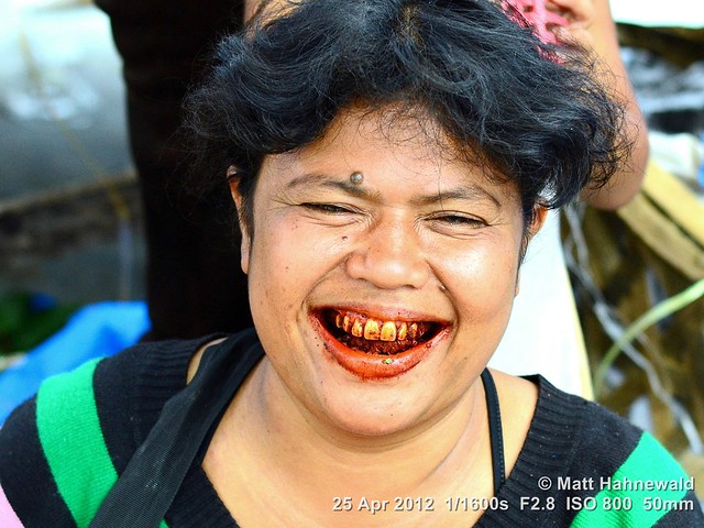 2012-04b Batak Women Betel Nut (02)