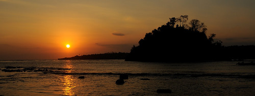 sunset sea bali beach nature indonesia island asia southeastasia laut isle indonesian islet pantai nusapenida penida crystalbay batumejinong