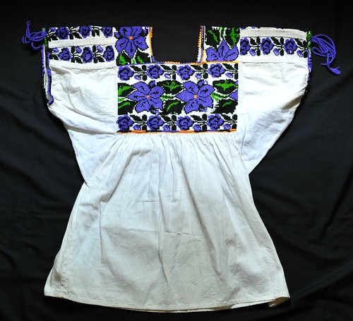 Purepecha Embroidered Blouse Mexico | Embroidery the color o… | Flickr