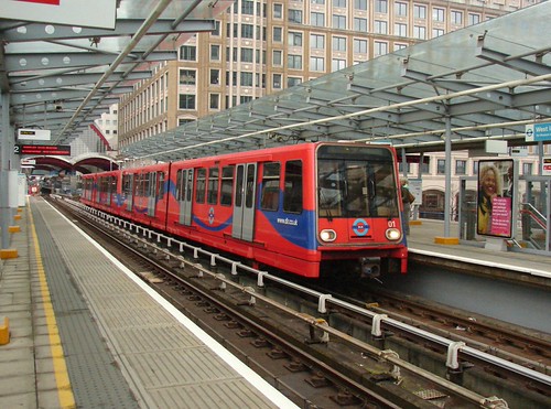 DLR 01 : West India Quay | Docklands Light Railway B2K stock… | Flickr