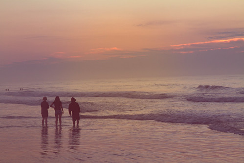 nj stoneharbor beach jerseyshore ocean people sunrise trio vacation vacation2015 newjersey unitedstates us friends