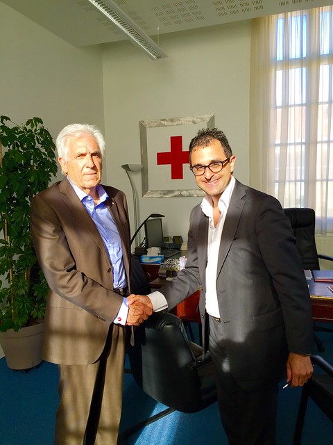 Arash Derambarsh (élu dans la ville de Courbevoie) avec le Président de la Croix rouge française (Jean-Jacques Eldjam)