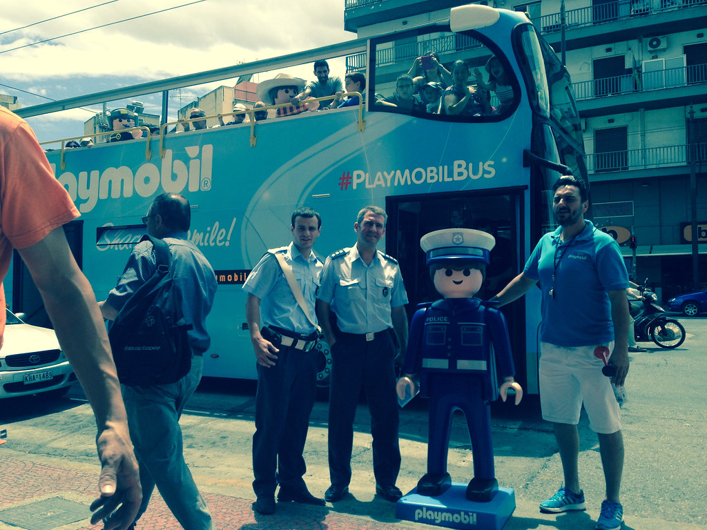Stillehavsøer ar enkemand Playmobil bus by smart moving media 10 | smartmovingmedia | Flickr