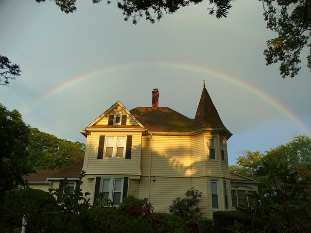 Double Rainbow Over y Castle
