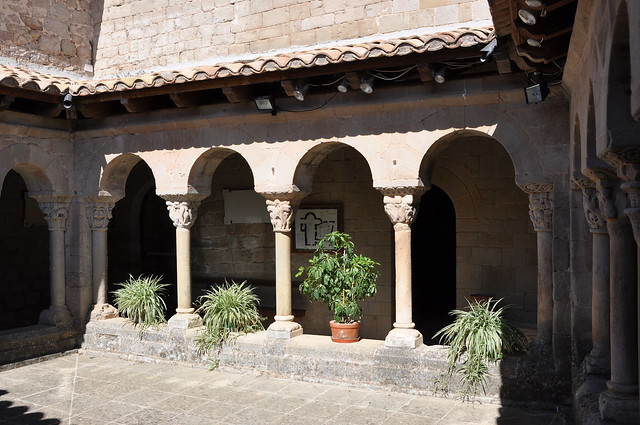 Lluçà. Church of Saint Mary, formerly a monastery of regular canons. Cloister. 12th C.