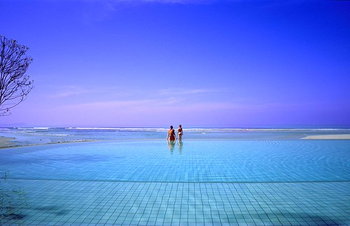 Apsara Beachfront Resort and Villa