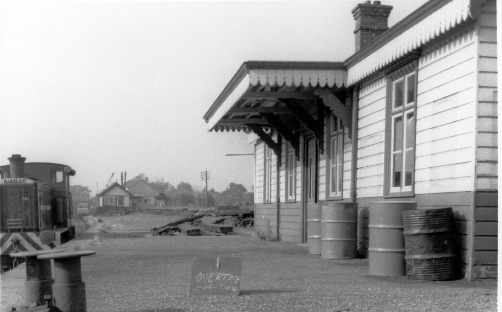 PHVarious 062 Barclay Shunter Overton on Dee Some more pri… Flickr