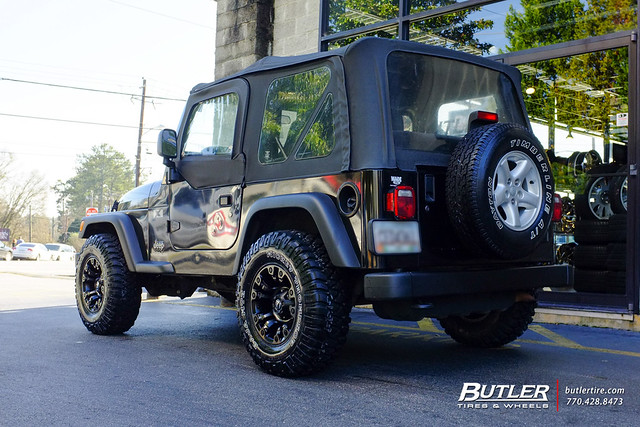Jeep Wrangler with 15in Fuel Vapor Wheels and Mickey Thompson Baja MT Tires