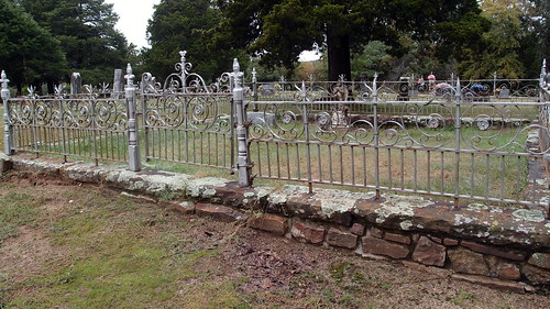 Garden of Memories Cemetery (07) Garden of Memories Cemetery
Vian, Oklahoma
Sequoyah  County
October 12, 2014