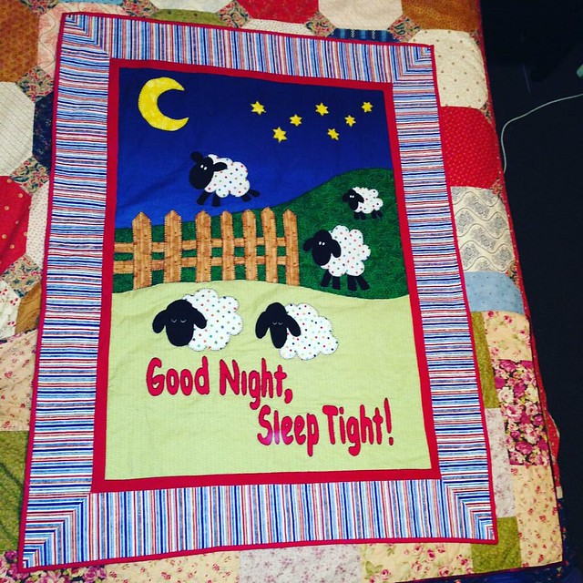 Basically finished, just needs a tiny bit of work to tidy up. #quilting #applique #goodnightsleeptight #diniscreations #designedandcreatedbyDini