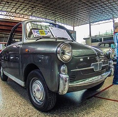 Autobianchina #autobianchi #autobianchina #italiancar #fiat500 #cinquecento #chivera #morninautos #soloparking #microcar #classiccar #headlights