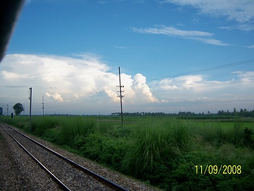 trainjourney uttarpradesh indianrailways landscapes cities india clouds panoramio216644615018041