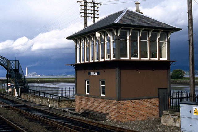 R11788.  Bo'ness Signal Box on the Bo'ness & Kinneil Railway near Edinburgh in Scotland.