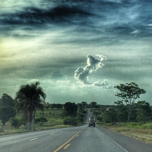 O que vocês veem naquela nuvem? ⛈☁️⛅️