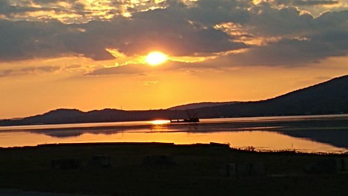 Sunset Lake Guntersville Al. by Doersofword, 