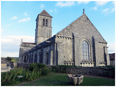 Église Saint-Pierre de Chauvigny