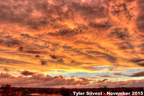 2/6 Autumn Sunset over Western Olathe, KS 11-17-15 by KansasScanner, Autumn Sunset over Western Olathe, KS
Picture Taken at the Parking Garage near East Loula Street and