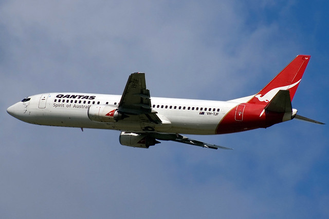 VH-TJF 'Brolga' Boeing 737-476 Qantas
