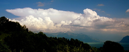 sky clouds schweiz switzerland suisse himmel wolken ciel nuages leman léman lakegeneva genfersee