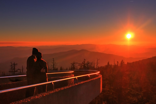 cligmans dome great smoky mountains national park gsmnp sunset couple love