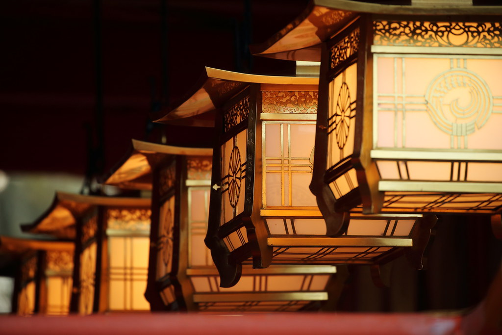Lanterns | Located : Fushimi Inari Taisha Shrine, Kyoto. 京都 … | Flickr