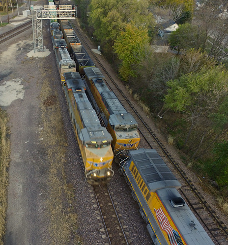 trains railroad rochellediamonds up coaltrain passingtrains traindroneshot locomotiveoverheadview