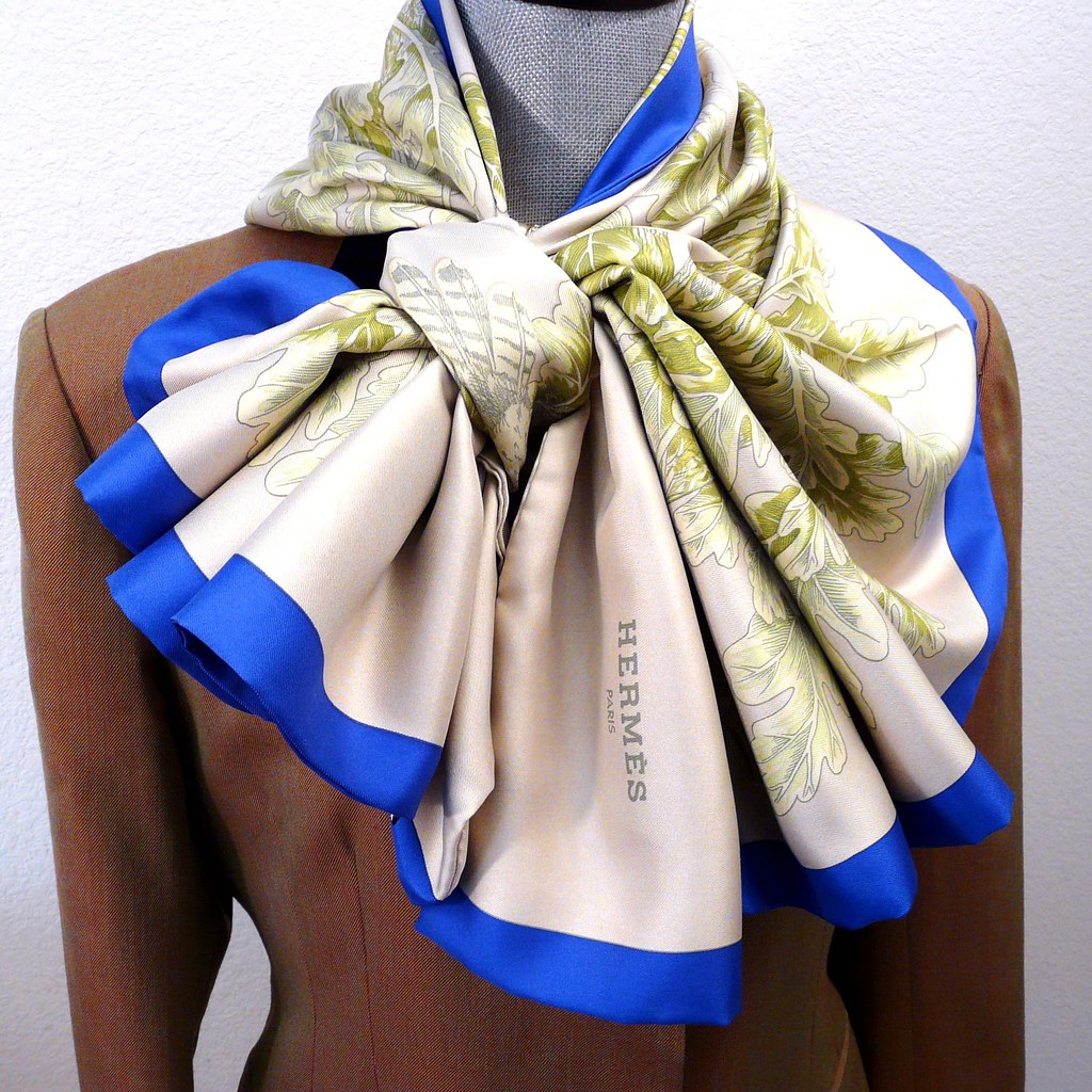 Hermes Reversible Silk Shawl - Rare | Hermes Reversible Silk… | Flickr