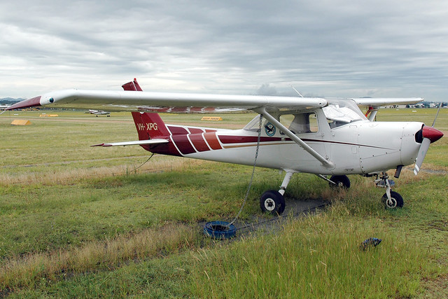 VH-XPG Cessna 152 Royal Queensland Aero Club (RQAC)