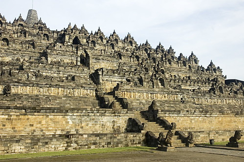 Borobudur, Java | by hceebee