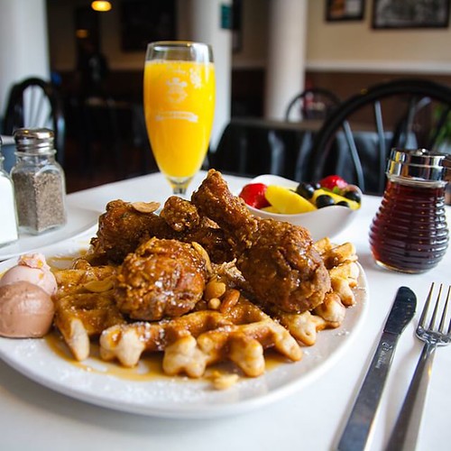 Beginning this fall, Dame’s Chicken and Waffles will open a new restaurant called “Dame’s Express” on Central Campus, where it will take over space at Devil’s Bistro, which formally housed The Food Factory. Read more on Duke Today: http://ht.ly/QUPy4.