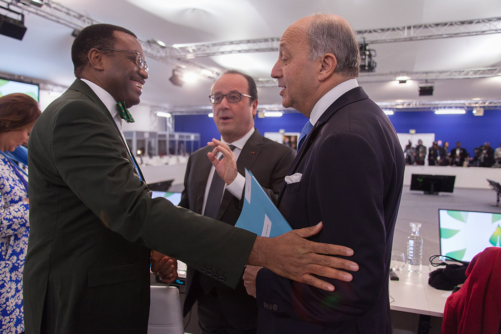 AfDB Presiden at Africa Summit COP 21.