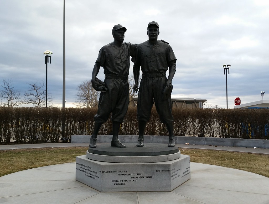 Pee Wee Reese and Jackie Robinson, This monument outside th…