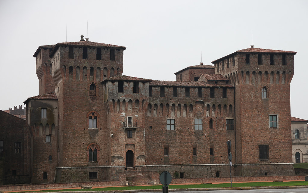 Mantova, Lombardy, Italia | The castello San Giorgio | Flickr