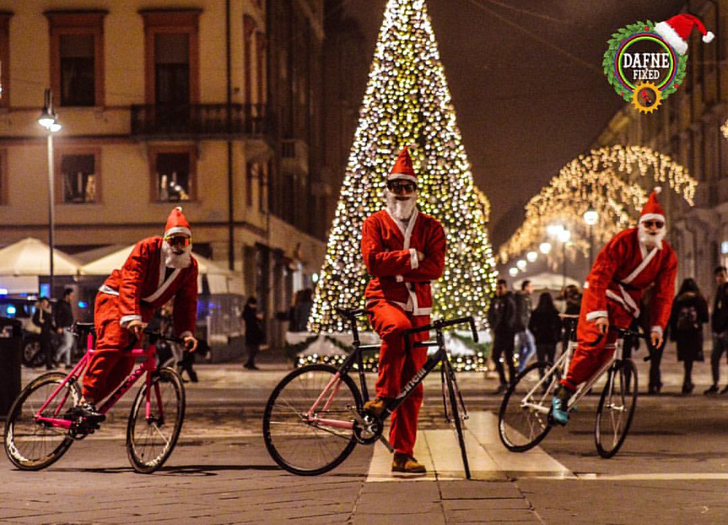 Natale Idea.Badass Santas Are On The Road Don T Happy Be Worry Fixe Flickr