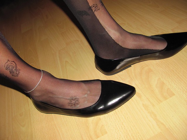 brand new pointy patent leather flats