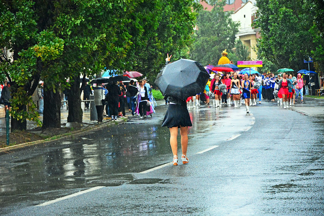 Black Skirt ,with a same color umbrella