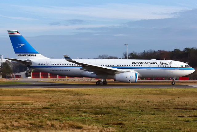 Kuwait Airways Airbus 330-200 departing FRA (9K-APD)