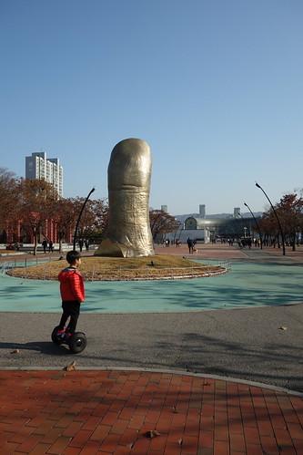 Thumbsup-segwaykid..... | by Hartknut Schmittson
