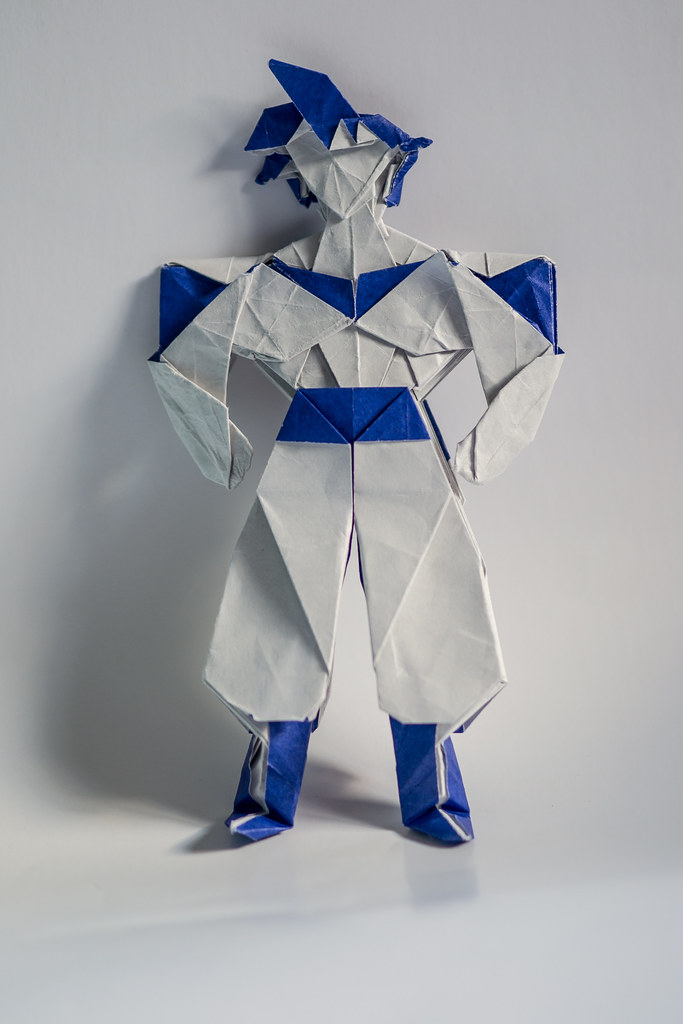 Goku v1 | Designed and folded by Michelle Fung (me) from one… | Flickr