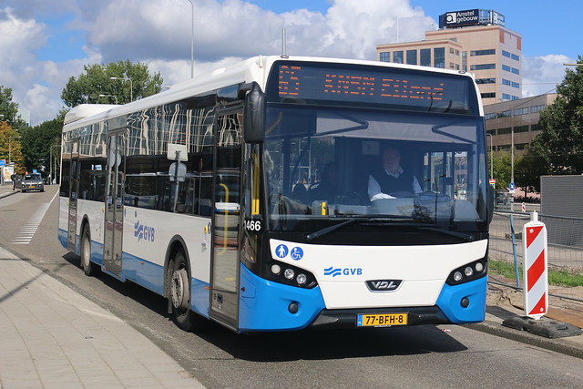 Bus 65 -> KNSM Eiland