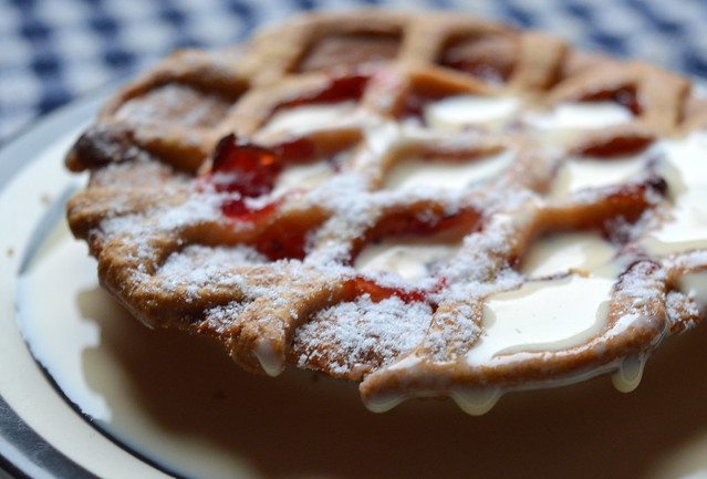 Whinberry Apple Pie