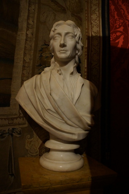 Robert Boyle (1627 -1691) marble bust by Giovanni Battista Guelphi - Kensington Palace, London