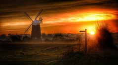 NorfolkCoastPath_BurnhamOveryStaitheMillAutumn_ByGaryPearson