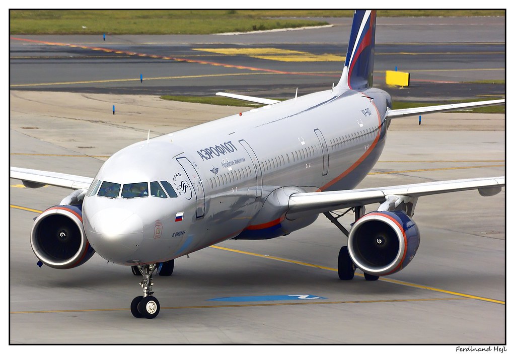 Aeroflot_Airbus_A321-211_LKPR_Praha Ruzyně_Czechia